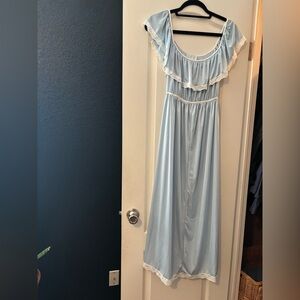 Look lifestyle Light Blue Chemise with White Lace